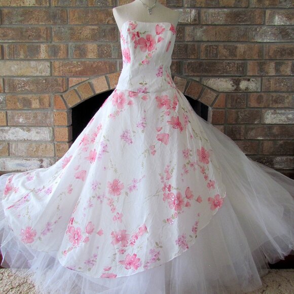 MORI LEE Dresses & Skirts - MORI LEE GOWN, 14-16, BALL GOWN, WHITE PINK, BARBIECORE PLUS SIZE EVENING DRESS